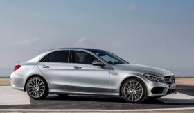 مرسيدس بنز الفئة – C C300 4MATIC موديل 2016